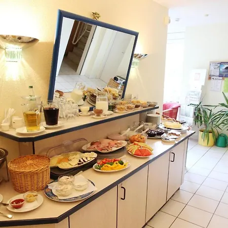 F-1010 Strandhaus Moenchgut Bed&Breakfast Dz 22 Strandnah, Inkl Fruehstueck * Lobbe